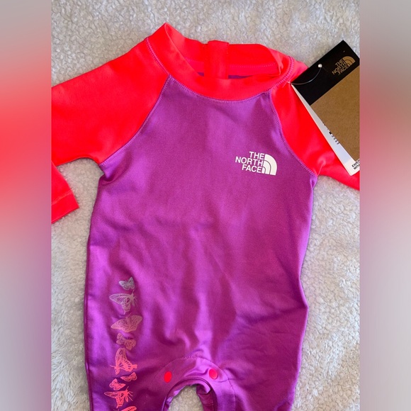 NWT The North Face Amphibious Sun One-Piece Swimsuit - Picture 4 of 8